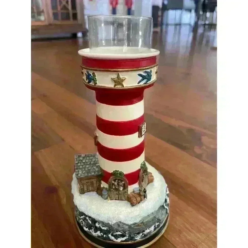Danbury Mint Polar Lights Night Before Christmas & Artic Lights Candlesticks(2) - Picture 5 of 7